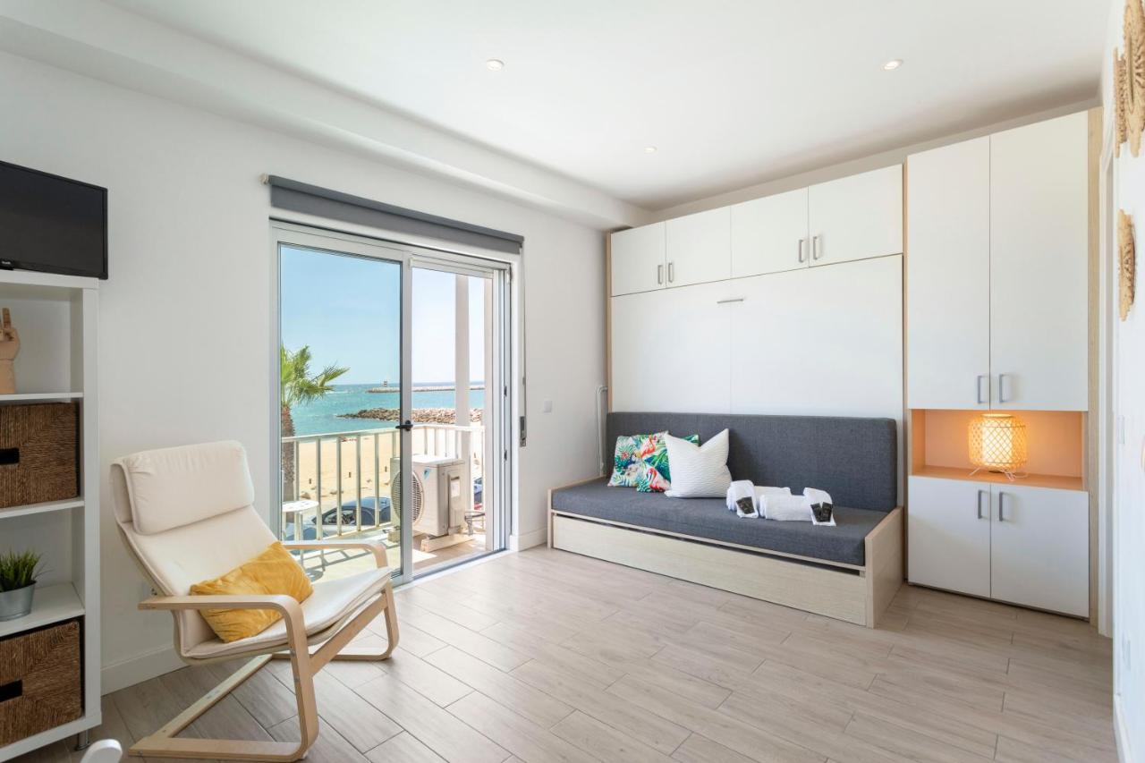 Centralgarve - Stunning Beach Front Studio - Astro Quarteira Exteriér fotografie